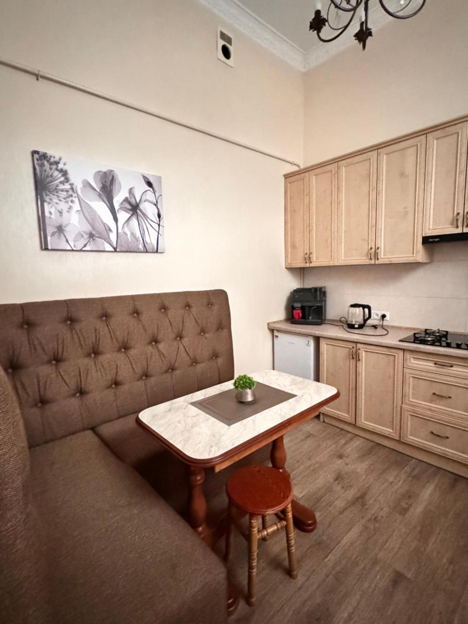 Apartamenty Kulisha 25 Leópolis Exterior foto